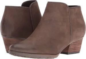Blondo Women's Villa Waterproof Ankle Bootie