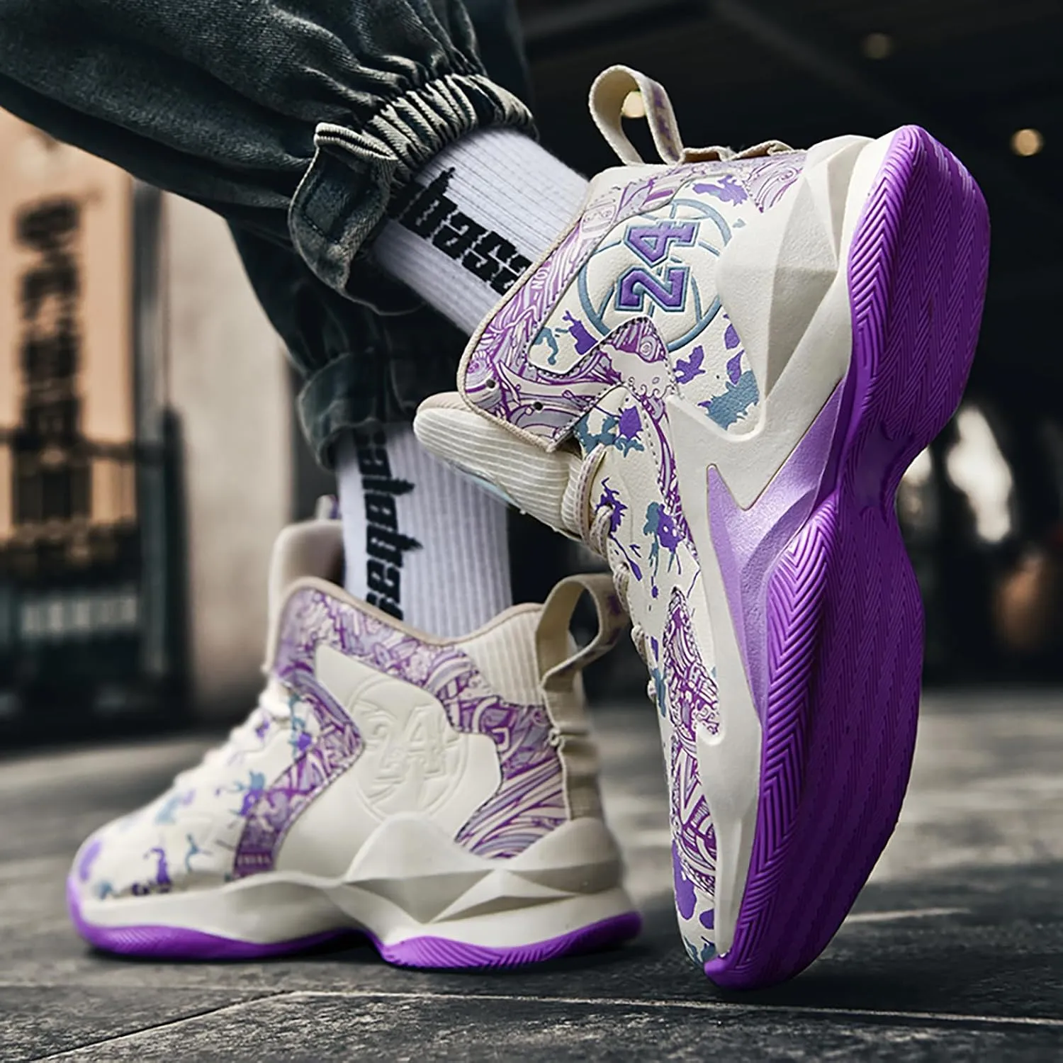 Boys Basketball Shoes Breathable Indoor Athletic Shoes Youth Outdoor Fashion Sneakers Comfortable Basketball Shoes for Girls