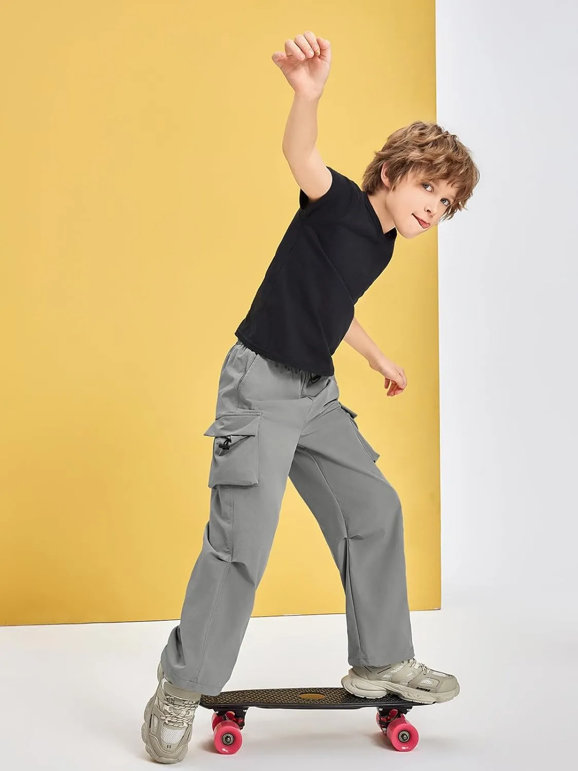 Haloumoning Boys Baggy Cargo Pants Casual Loose Fit Parachute Pant Fashion Harem Joggers with Pockets
