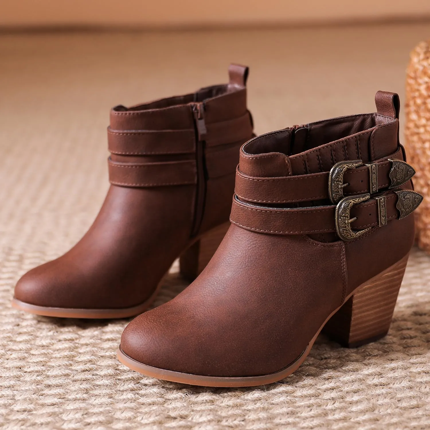 Luoika Women's Wide Width Ankle Boots, Chunky Heel Side Zipper Extra Wide Short Booties.