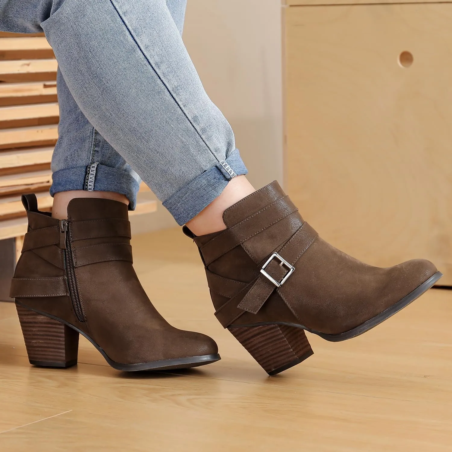 Luoika Women's Wide Width Ankle Boots, Extra Wide Mid Heel Side Zipper Booties.