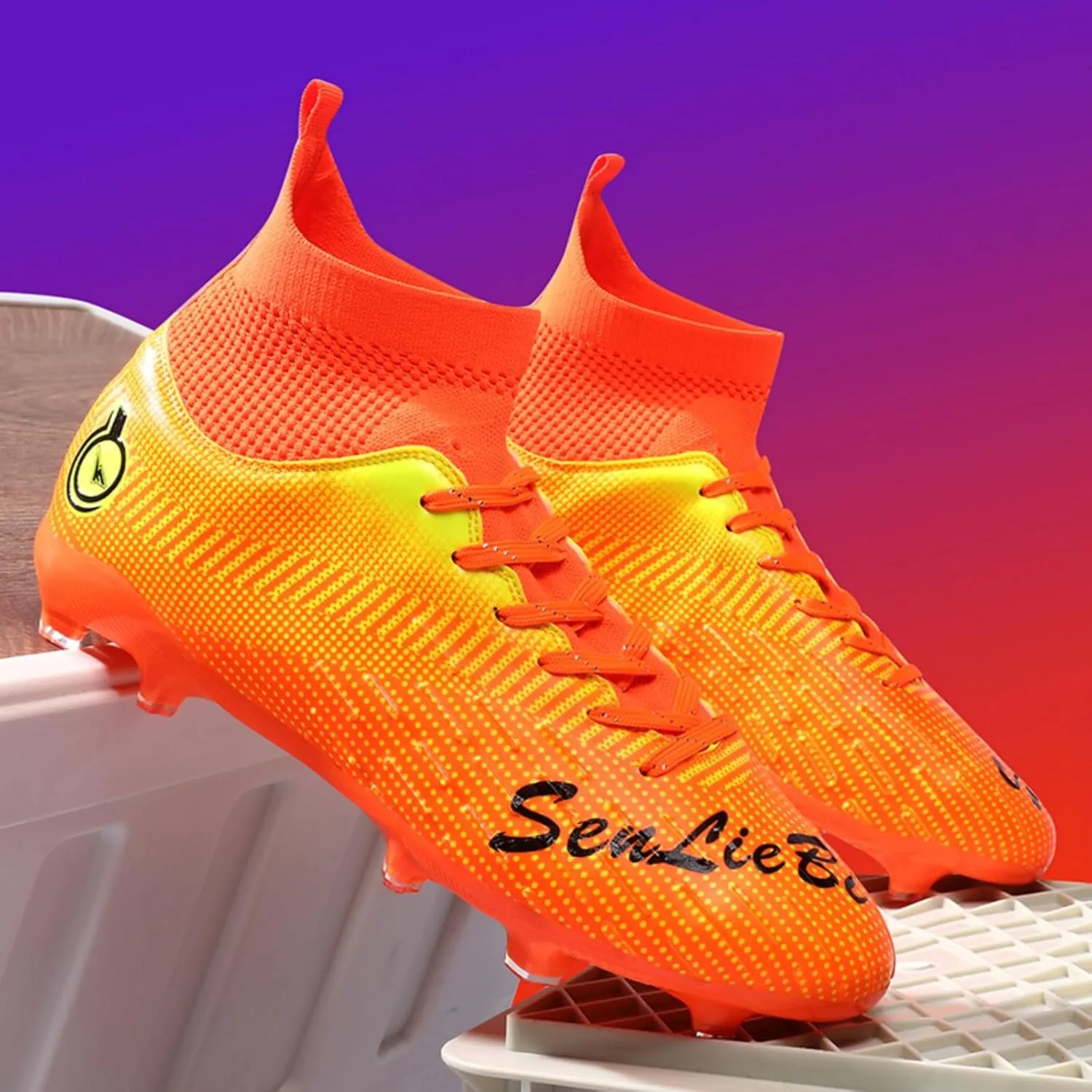Men's Fashion High-Top Cleats Soccer Shoes Football Boots Outdoor Professional Training Athletic Turf Lacrosse Sports Sneakers