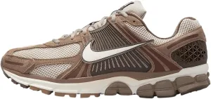 Nike Zoom Vomero 5 Men's Shoes (HF1553-004, College Grey/Mink Brown/Light Orewood Brown/Sail)