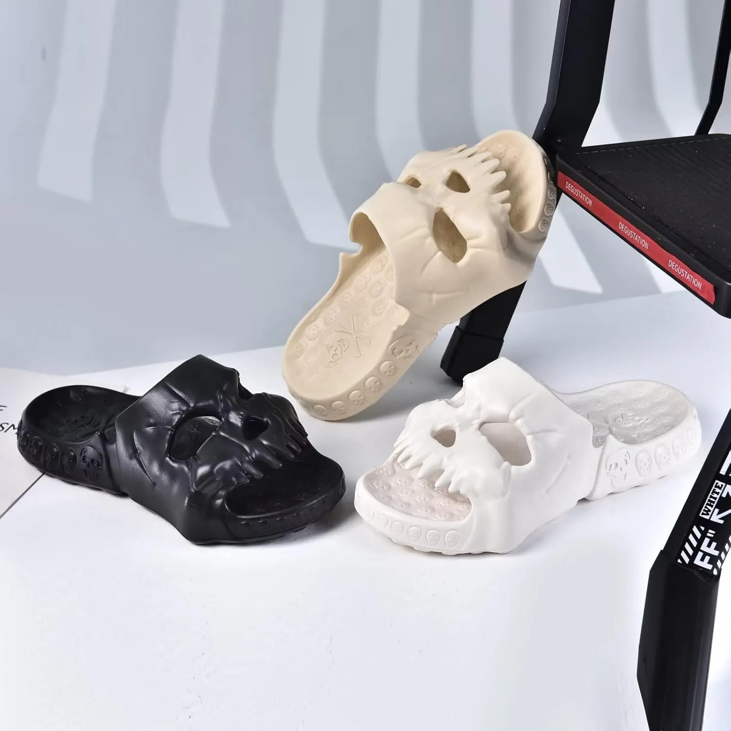 Skull Slide Sandals for Women Men Anti-Slip Cushioned Slippers EVA Thick Soft Slides Open Toe Slide on Indoor Outdoor Beach Pool Sandals