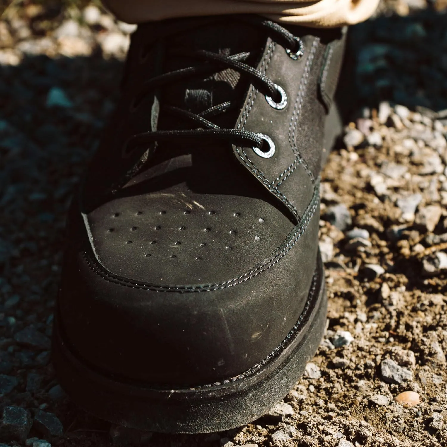 VIKTOS Men's Versatile Outdoor Durable Breathable Water-Resistant Nubuck Leather 1911 Retro Boots