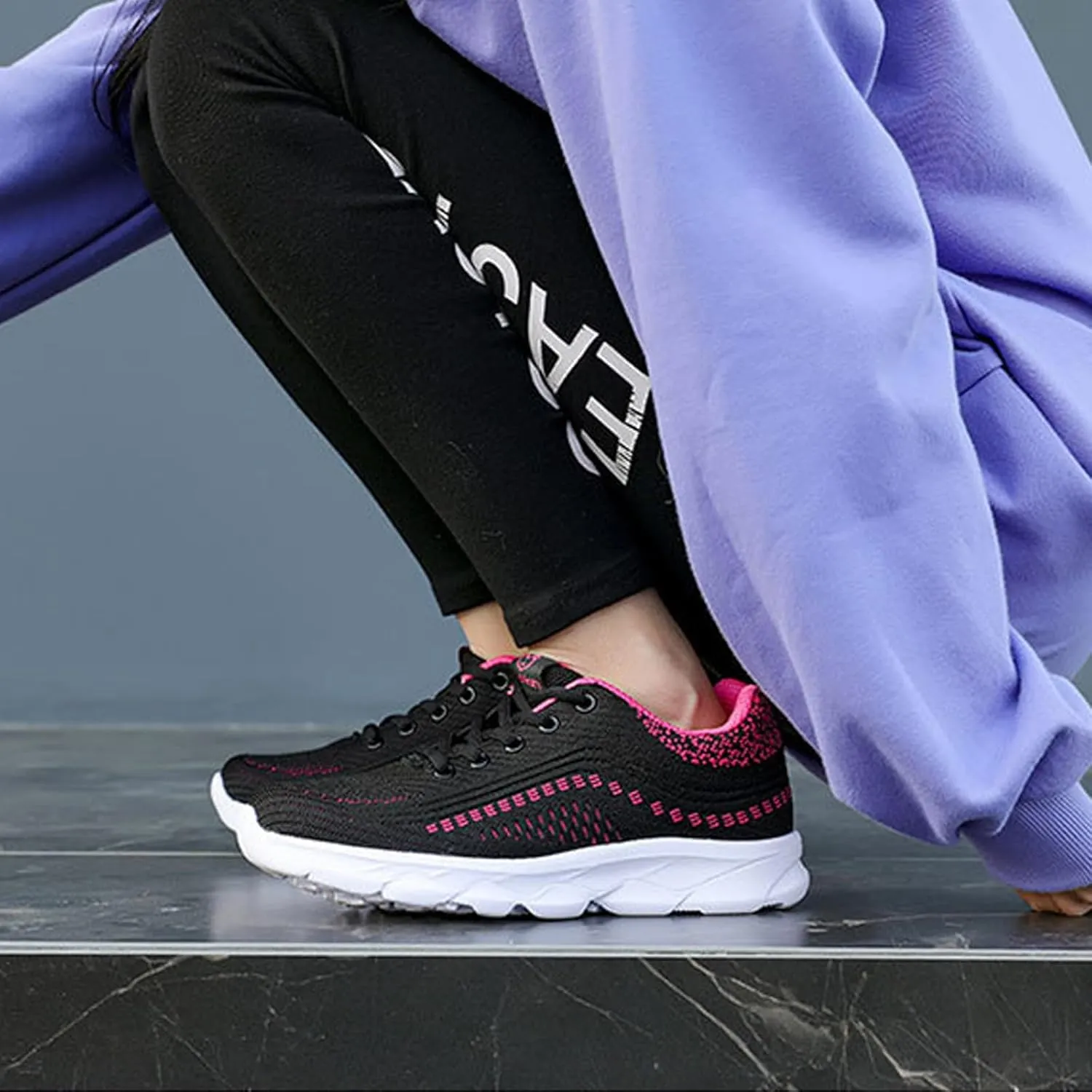 Women's Knitted Elastic Soft Sole Walking Fashion Sneakers Comfortable Round Toe Breathable Non-Slip Orthopedic Lace-Up Sports Training Tennis Shoes